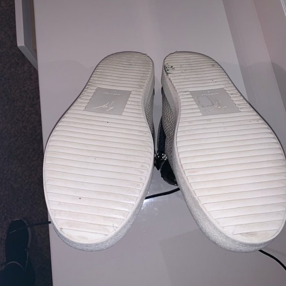 Don’t wear them any more - Picture 6 of 6